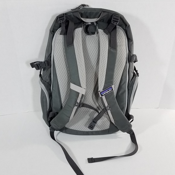 patagonia paxat backpack 32l forge grey